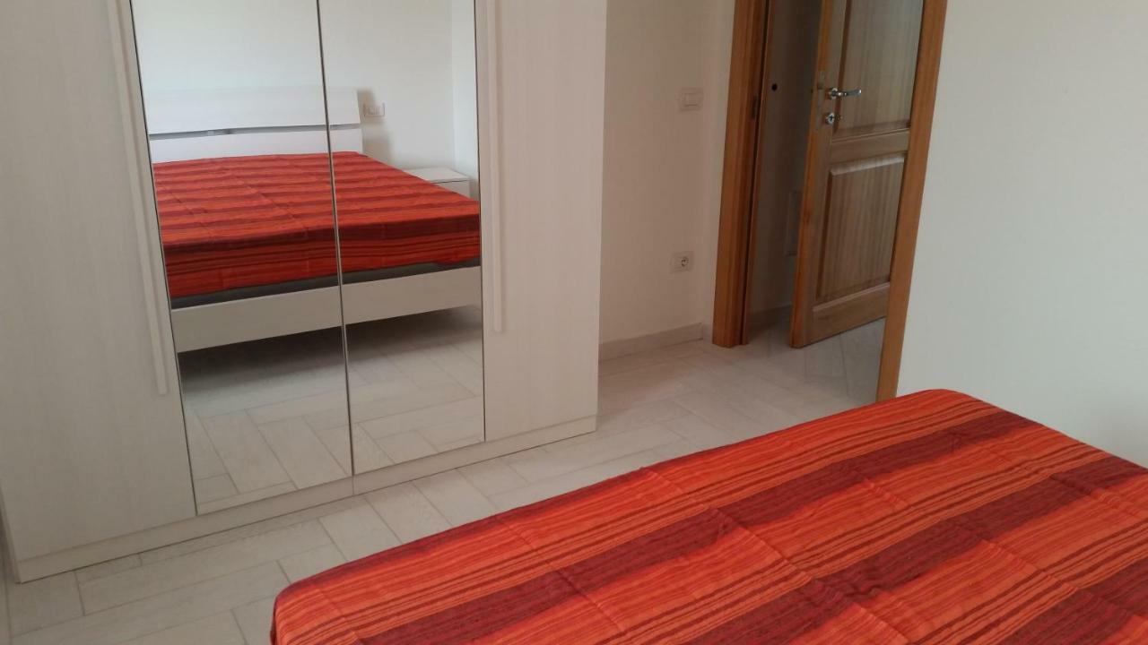 Casa Carla Villa Budoni Buitenkant foto