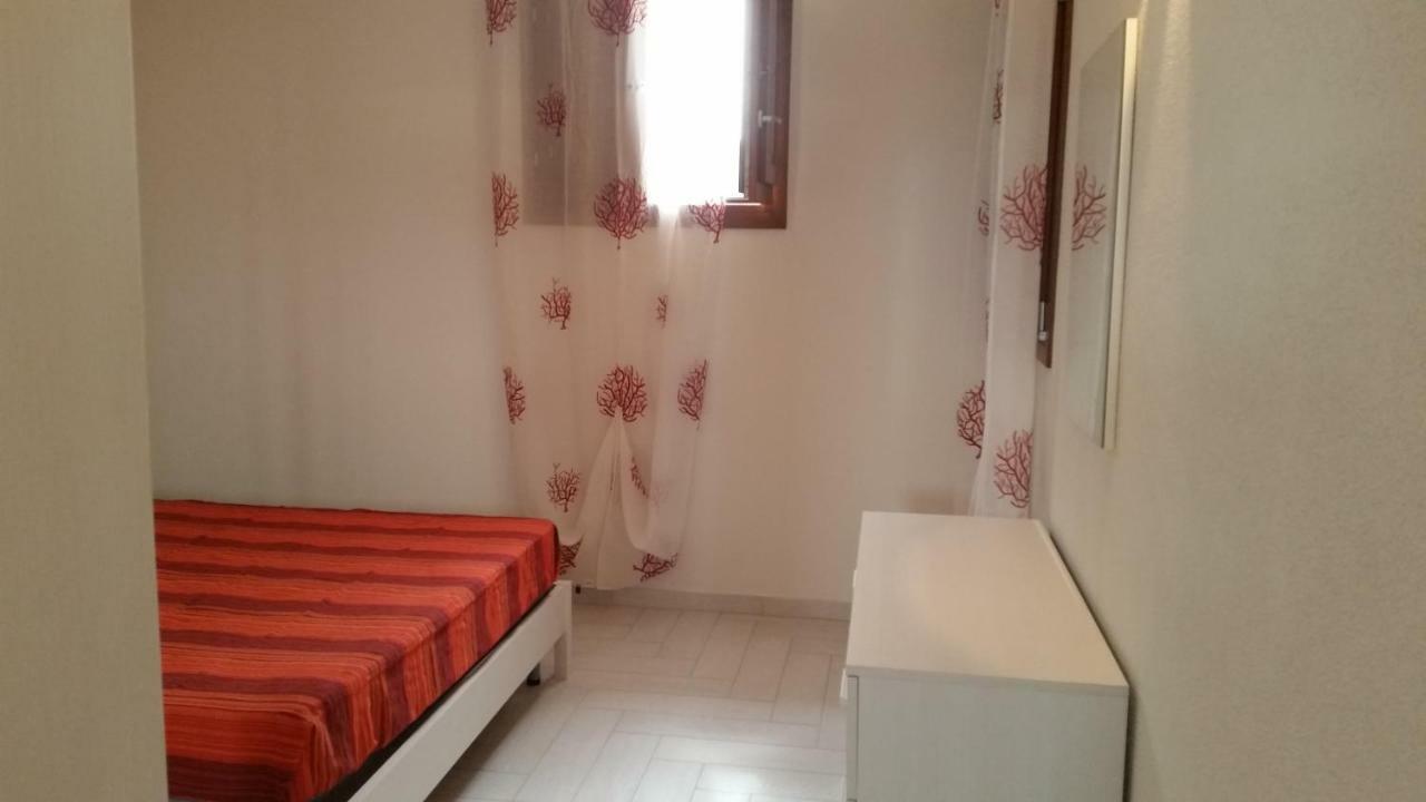 Casa Carla Villa Budoni Buitenkant foto
