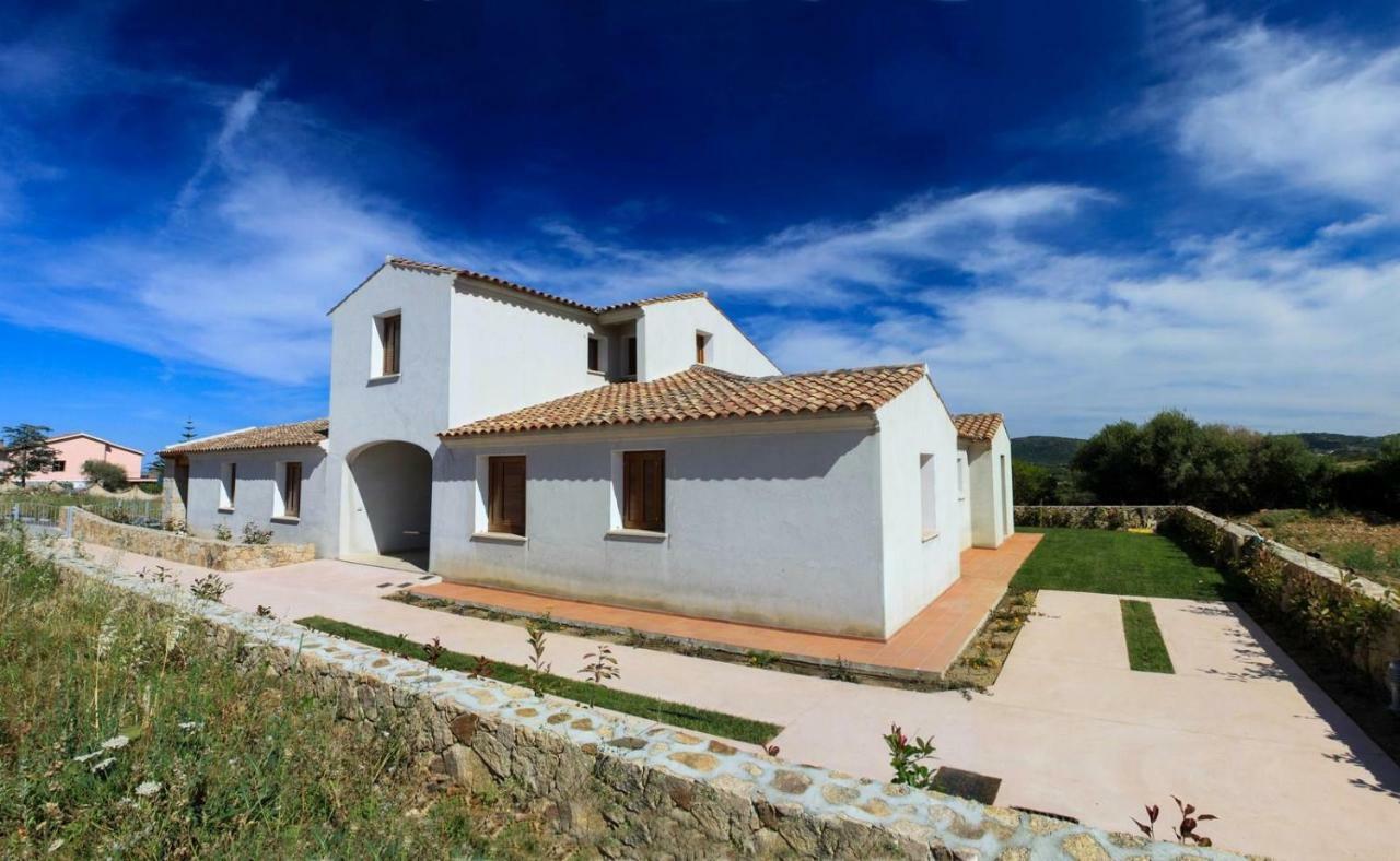 Casa Carla Villa Budoni Buitenkant foto